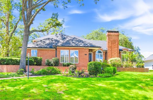 1601 Brandywine Dr, Tyler, TX, 75703-5739 | Card Image