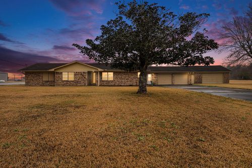5725 Highland Rd, Santa Fe, TX, 77517-3133 | Card Image