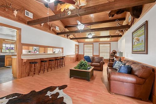 11425 County Road 316a, Navasota, TX, 77868-8450 | Card Image