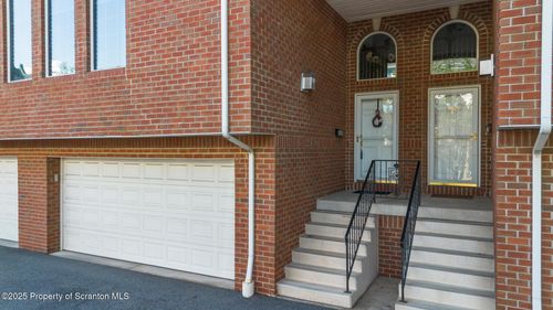 l-1625 Wyoming Ave, Scranton, PA, 18509-1960 | Card Image