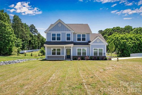 5670 Galloway Dr, Midland, NC, 28107-5811 | Card Image
