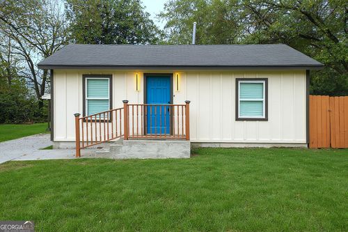 5275 Old Bill Cook Rd, Atlanta, GA, 30349-3143 | Card Image