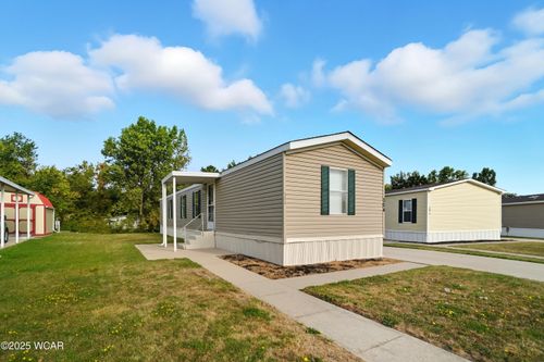 304 Pinewood Cir, Lima, OH, 45804-3667 | Card Image