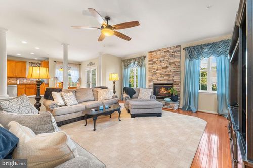 3369 Kilburn Ct, WHITE PLAINS, MD, 20695-4444 | Card Image