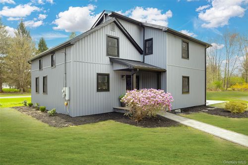 96 Montfort Road, East Fishkill, NY, 12590 | Card Image