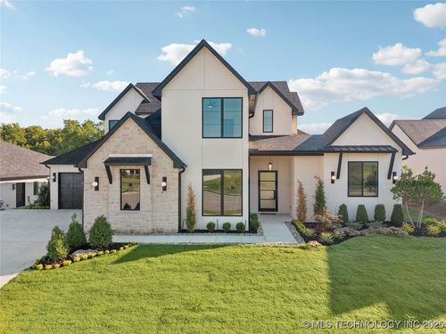 8200 E Elgin St, Broken Arrow, OK, 74014-2360 | Card Image