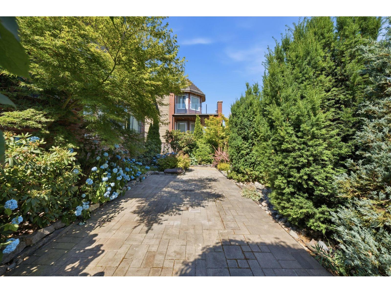 Residential in Surrey 4