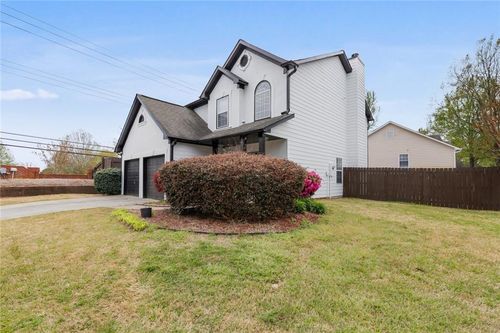 4905 Weathervane Dr, Alpharetta, GA, 30022-1406 | Card Image