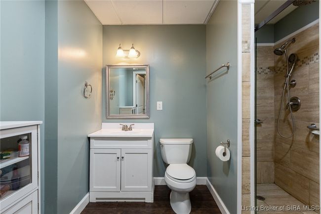 5834 E Bear Creek Rd, Home with 4 bedrooms, 3 bathrooms and null parking in Pekin IN | Image 52