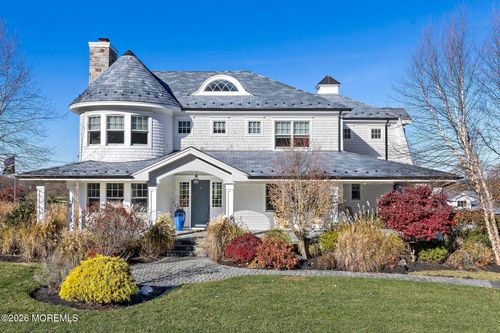 9 Beacon Hill Rd, Atlantic Highlands, NJ, 07716-2006 | Card Image