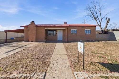 2901 Camino Del Gusto, Santa Fe, NM, 87507-5122 | Card Image