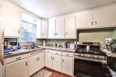 Lower Kitchen | Image 2