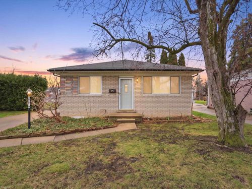 27624 Edward Street, Roseville, MI, 48066 | Card Image