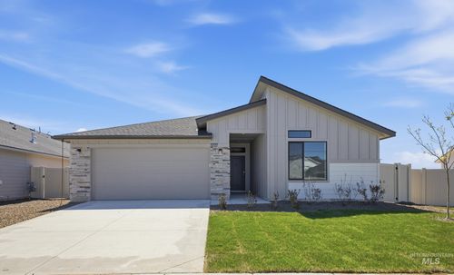 3717 E Syracuse St, Nampa, ID, 83686-6817 | Card Image