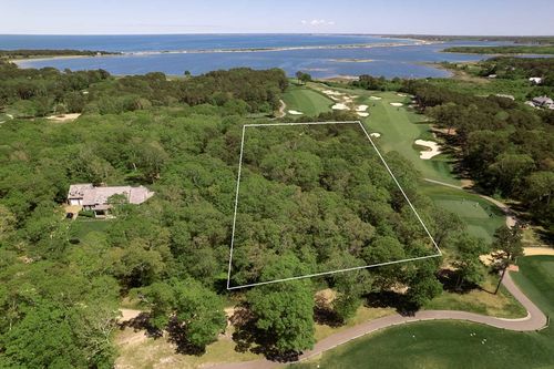 7 Overview Ln, Oak Bluffs, MA, 02557 | Card Image