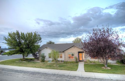 4338 S Choctaw Way, Boise, ID, 83709-5883 | Card Image
