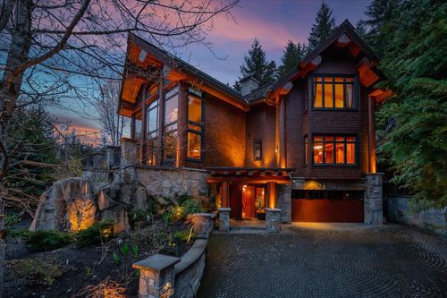 7425 Treetop Lane, Whistler, BC, V8E0E9 | Card Image