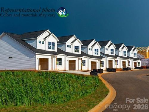 200-8140 Mcgarry Trl, Charlotte, NC, 28214-8577 | Card Image