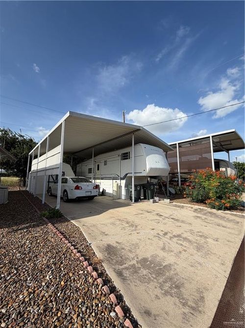 1613 Rio Grande Ave, Mission, TX, 78572 | Card Image