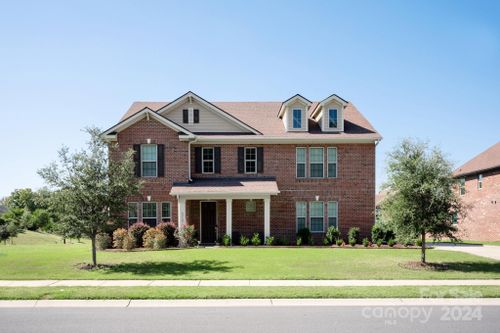 8315 Breton Way, Harrisburg, NC, 28075 | Card Image