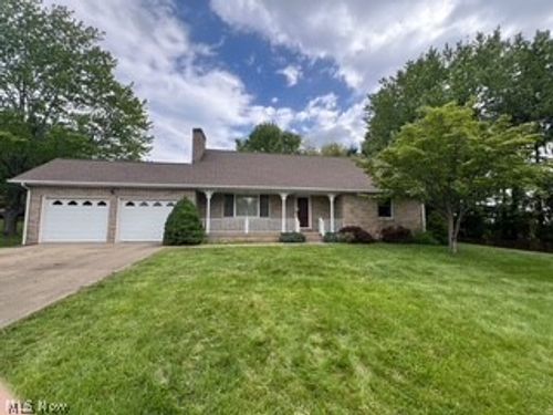5809 Bosford St Sw, Navarre, OH, 44662-8407 | Card Image