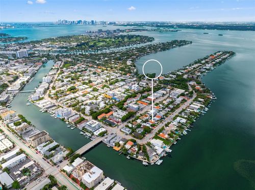 642 86th St, Miami Beach, FL, 33141-1114 | Card Image