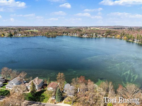 2662 Lakeside Dr, Stanton, MI, 48888-9015 | Card Image