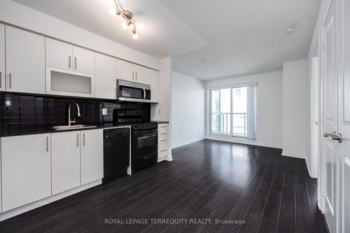 3606-50 Town Centre Crt, Scarborough, ON, M1P0A9 | Card Image