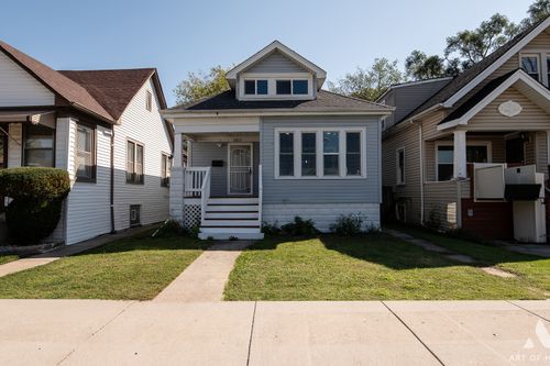 10813 Eggleston Ave, Chicago, IL, 60628-3221 | Card Image