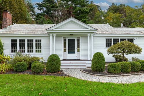 2100 Monument Ave, Bennington, VT, 05201-9349 | Card Image