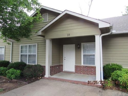 apt-18-1410 Robins St, Conway, AR, 72034-6577 | Card Image