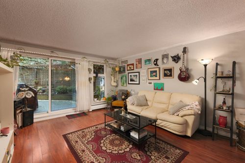 221-7377 Salisbury Ave, Burnaby, BC, V5E4B2 | Card Image