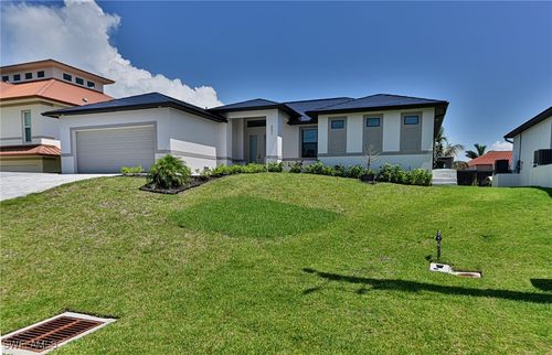 237 3rd St, BONITA SPRINGS, FL, 34134-7324 | Card Image