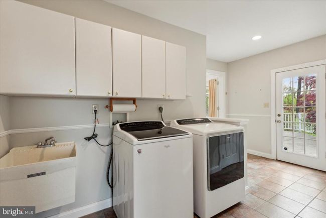 1329 Hilltown Pike, House other with 4 bedrooms, 5 bathrooms and null parking in Line Lexington PA | Image 24