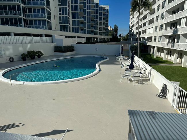 APT-205 - 3570 S Ocean Blvd, Condo with 1 bedrooms, 2 bathrooms and null parking in South Palm Beach FL | Image 24