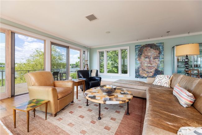 43 Avondale Rd, House other with 5 bedrooms, 5 bathrooms and 11 parking in Westerly RI | Image 14