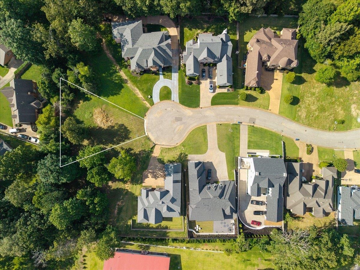 Land in Memphis