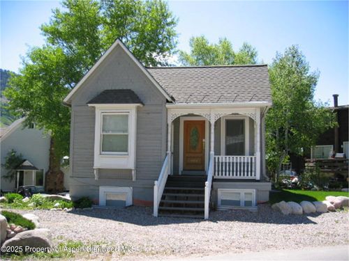 401 Park Ave, Aspen, CO, 81611-2494 | Card Image