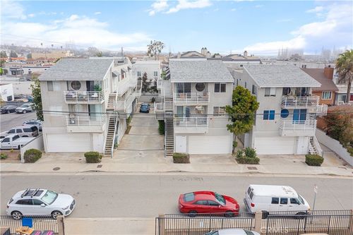 726 5th St, Hermosa Beach, CA, 90254-4748 | Card Image