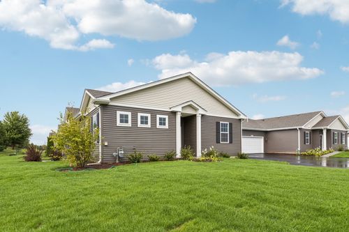 6453 Maple Glen Dr, Wonder Lake, IL, 60097-9602 | Card Image