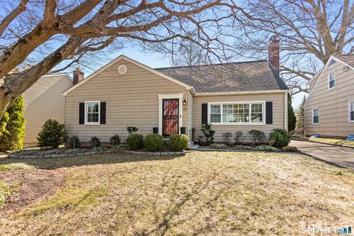 28 Crestview Ave, Stamford, CT, 06907-1907 | Card Image