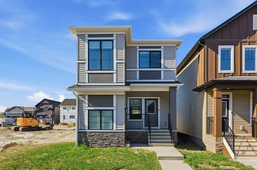 18 Chinook Winds Crt Sw, Airdrie, AB, T4B5X6 | Card Image