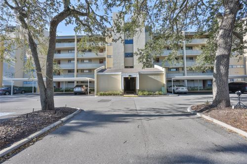 apt-205-13626 Greenfield Dr, TAMPA, FL, 33618-8429 | Card Image