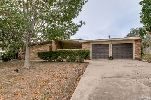 230 One Oak Dr, San Antonio, TX, 78228-1527 | Card Image