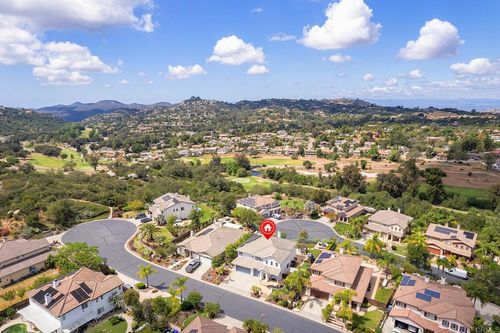 27853 Dogwood Gln, Escondido, CA, 92026 | Card Image