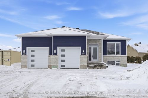 b-650 West Street W, Hawkesbury, ON, K6A3X1 | Card Image