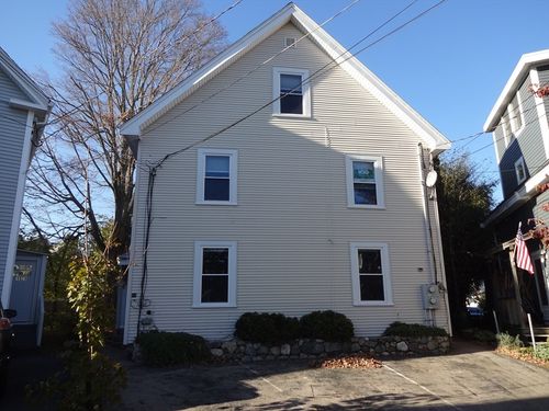 apt-3-11 Crescent Sq, Newton, MA, 02458-1556 | Card Image