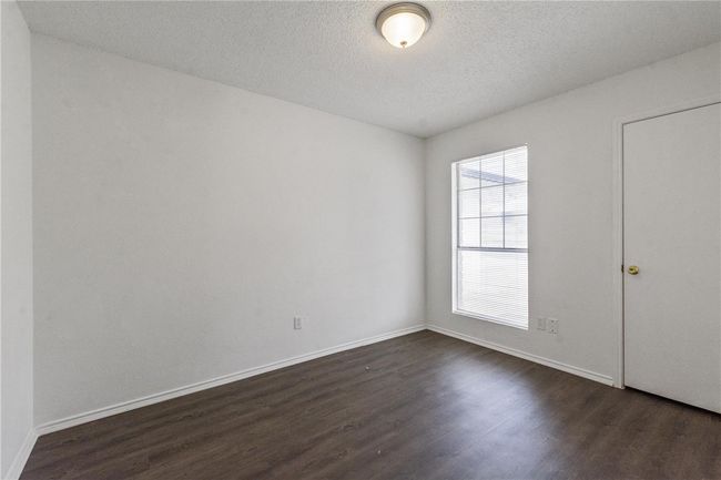 Secondary bedroom #2 | Image 19