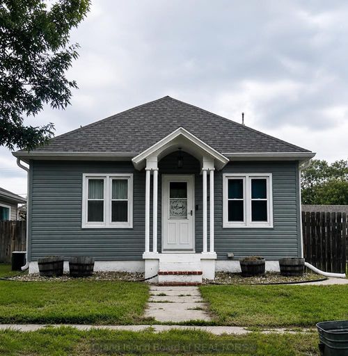 707 Sicily Ave, Ravenna, NE, 68869-1136 | Card Image