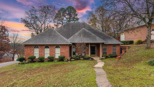 13800 Saint Michael Dr, Little Rock, AR, 72211-6205 | Card Image